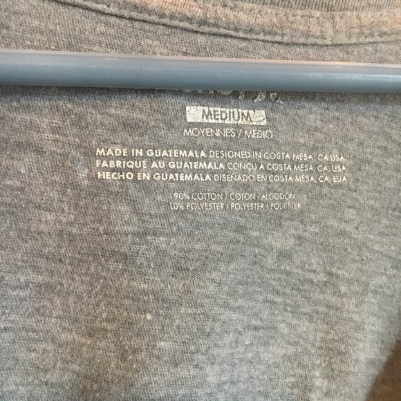 Hurley T-shirt - Picture 3 of 3